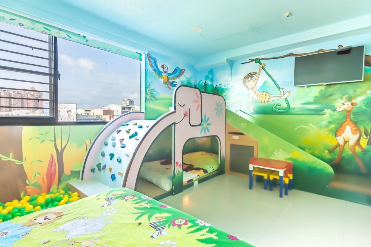Haian Stay Riverside Bed And Breakfast 台南 エクステリア 写真