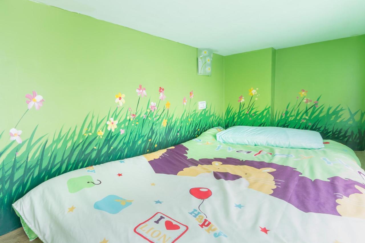 Haian Stay Riverside Bed And Breakfast 台南 エクステリア 写真